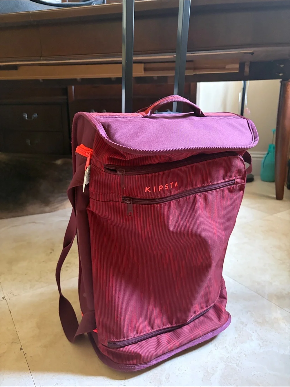 Kipsta Rolling Bag - Burgundy